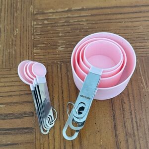 Pink Measuring Cups and Spoons Set